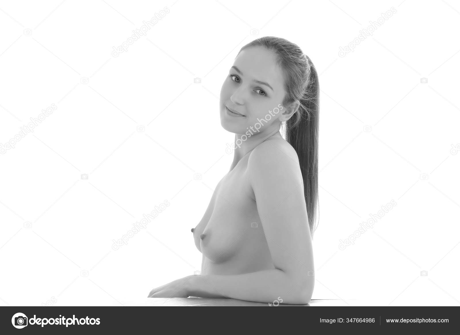 https://st3n.depositphotos.com/2970081/34766/i/1600/depositphotos_347664986-stock-photo-young-sexy-girl-nude-beautiful.jpg