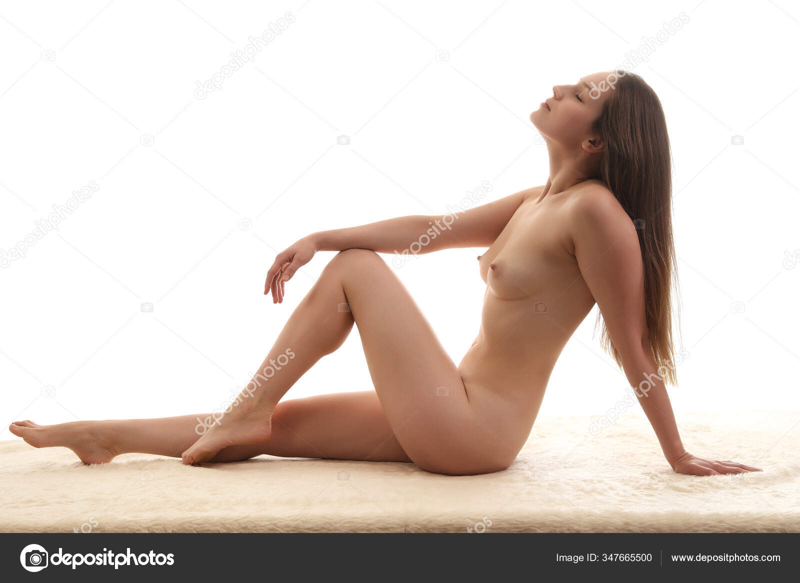 https://st3n.depositphotos.com/2970081/34766/i/1600/depositphotos_347665500-stock-photo-young-sexy-girl-nude-beautiful.jpg